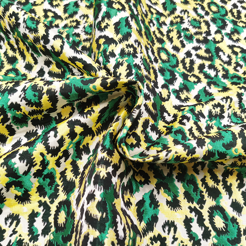 leopard 3d elegant jacquard cl - Home Textiles Importers In Usa ulasan dan harga